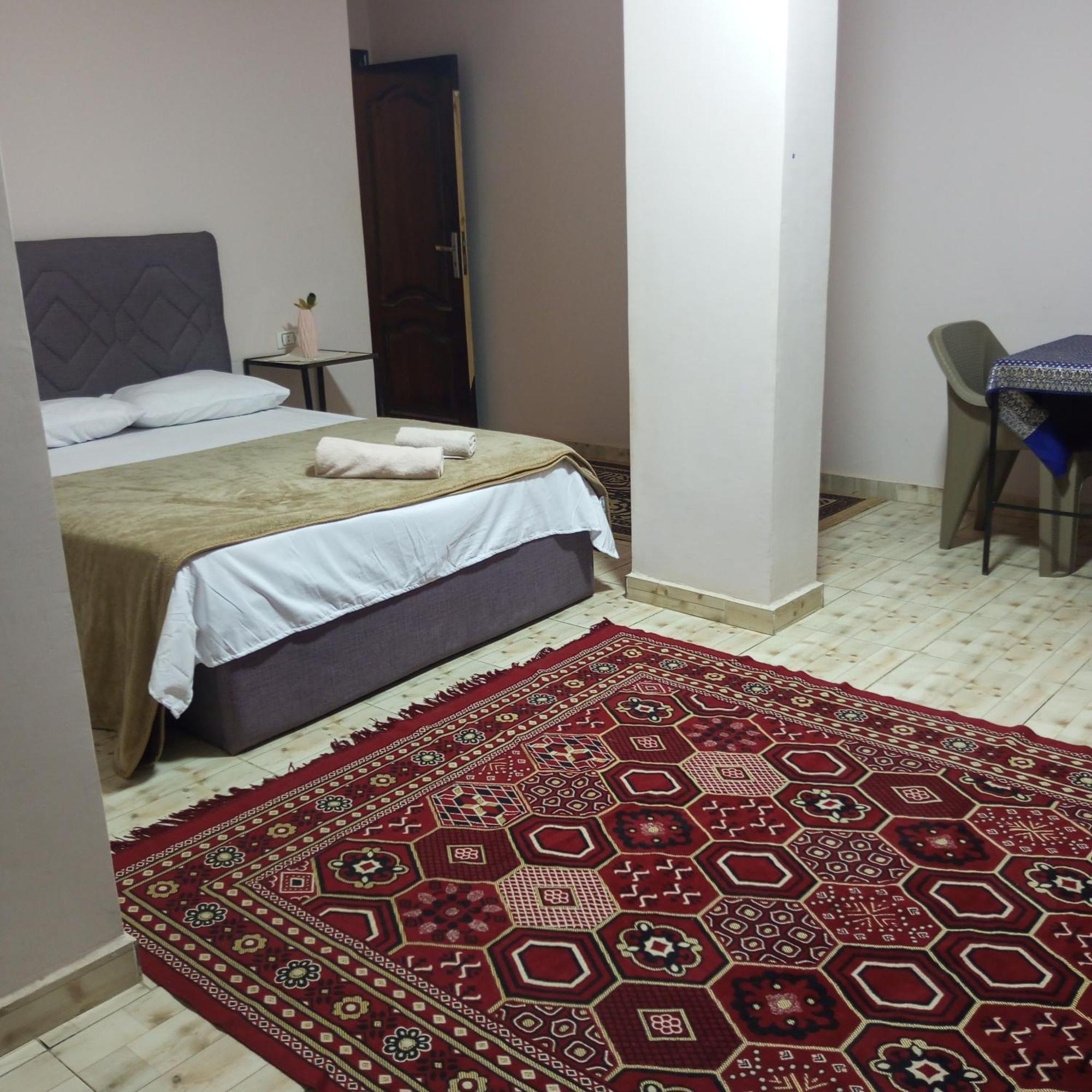 Timo Apartment *